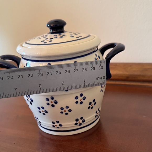 Blue and White Floral Ceramic Jar with Lid - Picture 3 of 5